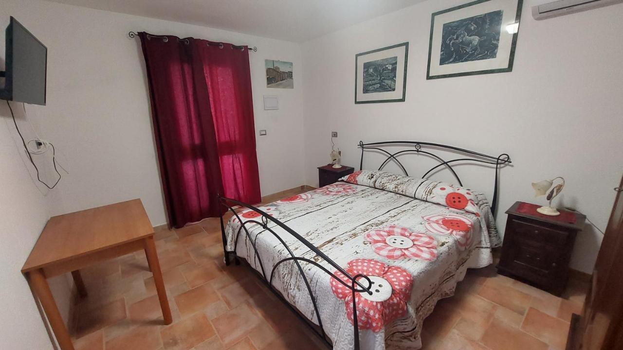 Hotel Il Lentischio Cala Sapone Exteriér fotografie